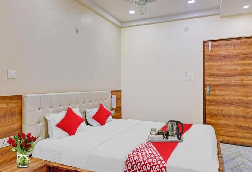 Flagship Hotel Sai Palace