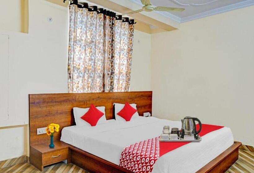 Flagship Hotel Sai Palace