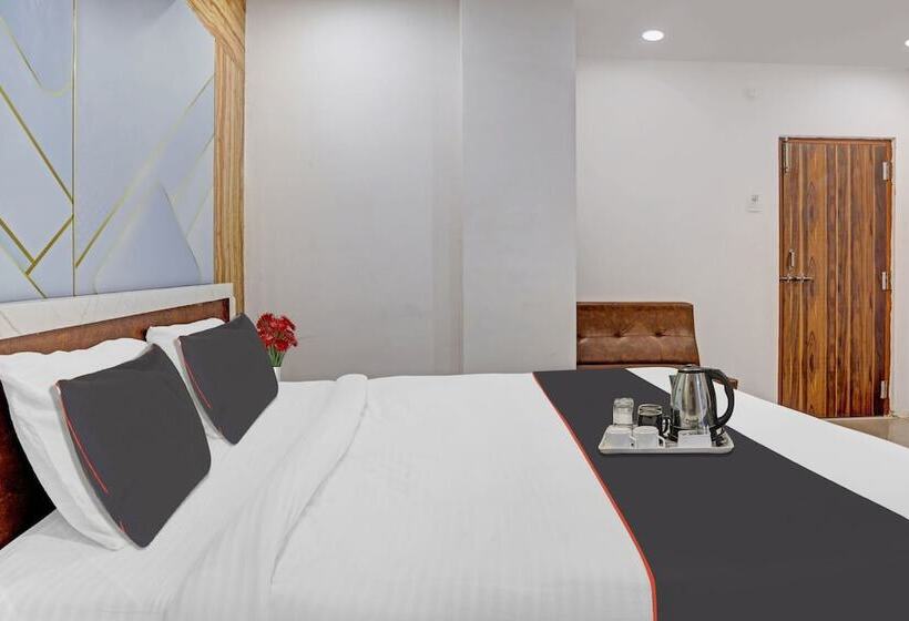 ホテル Capital O Vihari Grand Inn