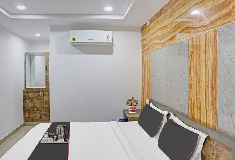 ホテル Capital O Vihari Grand Inn