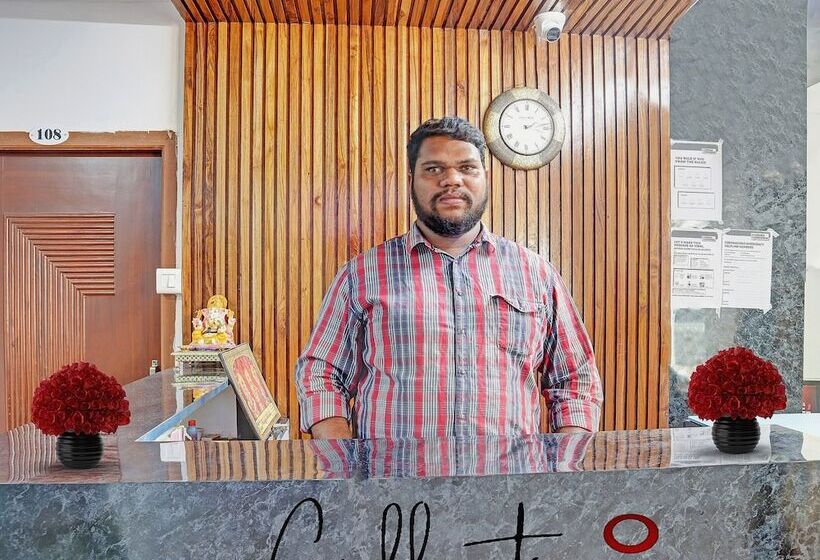 ホテル Capital O Vihari Grand Inn