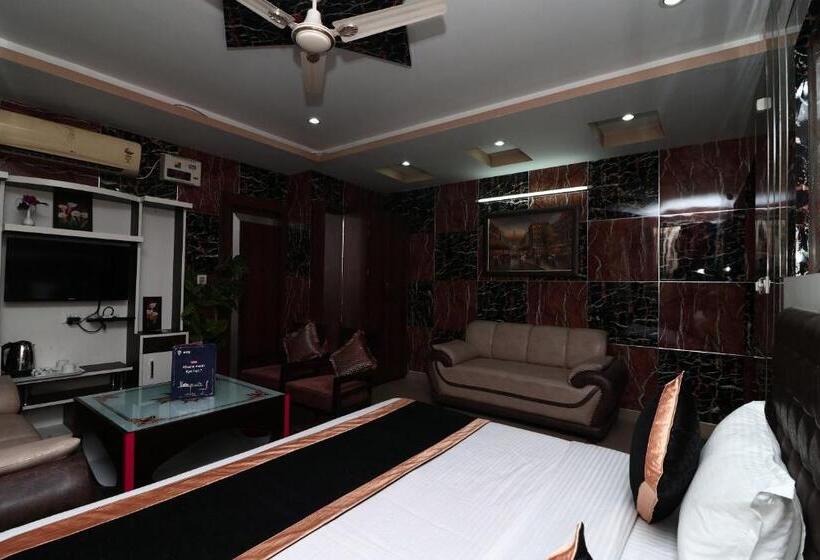 Collection O Tikonia Formerly Hotel Jatin