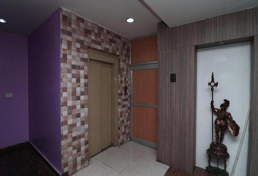 Collection O Tikonia Formerly Hotel Jatin