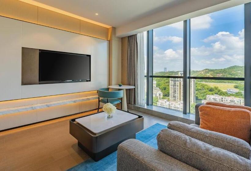 هتل Holiday Inn Zhuhai City Center, An Ihg