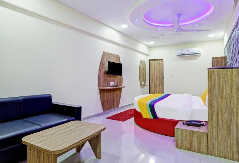 Itsy Hotels Rk Palace
