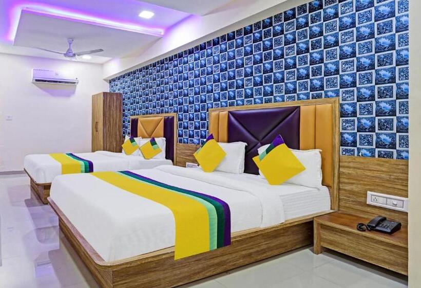 Itsy Hotels Rk Palace