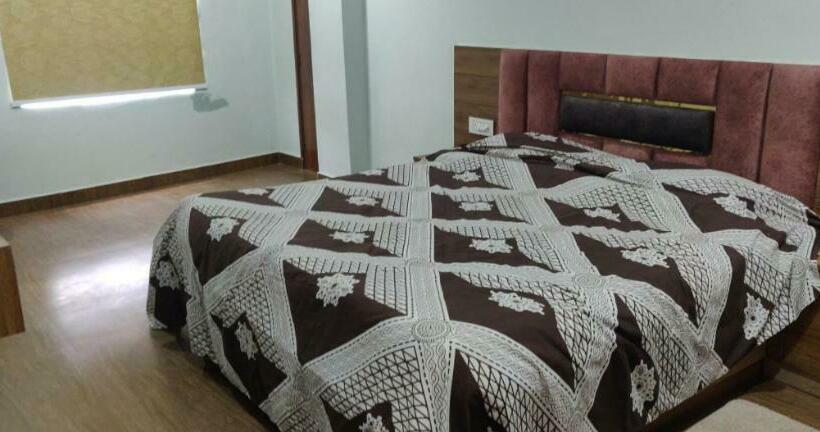 Collection O Hotel Jairaj