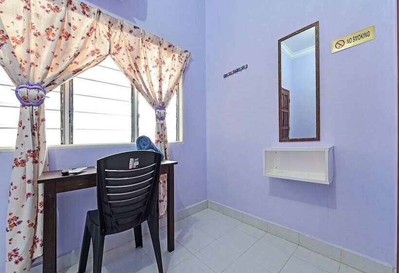 酒店 Oyo 90660 Rayyans Roomstay