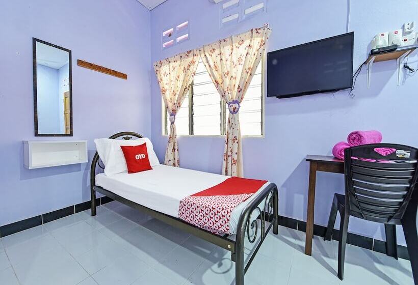 酒店 Oyo 90660 Rayyans Roomstay