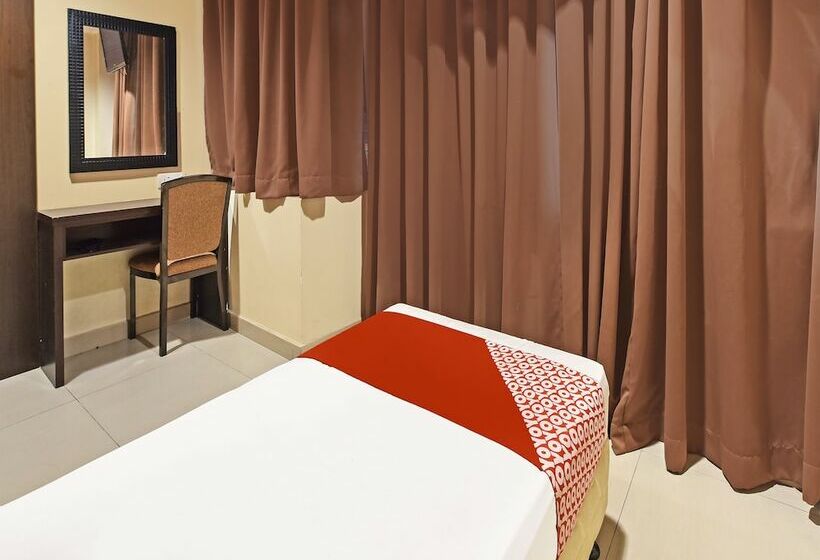 Отель Oyo 90669 My  Vistana