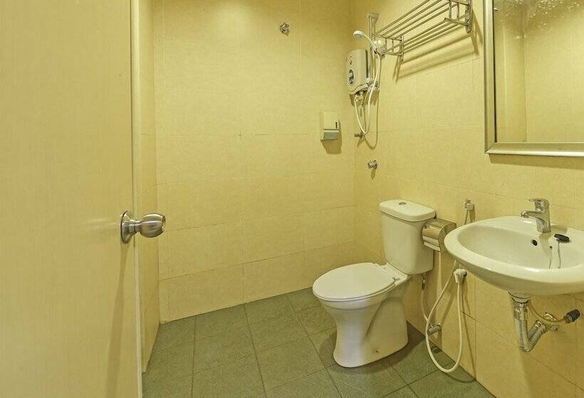 Отель Oyo 90669 My  Vistana