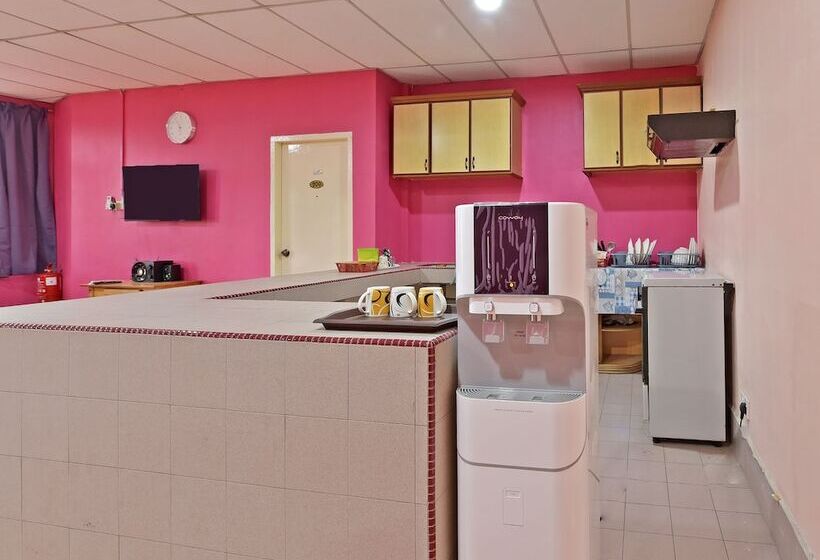 בית מלון כפרי Oyo 90672 De Paradise Turtle