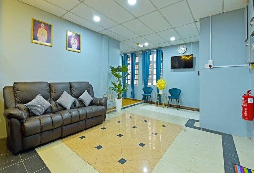 בית מלון כפרי Oyo 90672 De Paradise Turtle