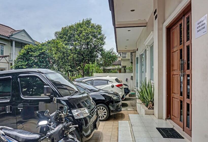ホテル Oyo 91849 Karawaci Taman Permata 5