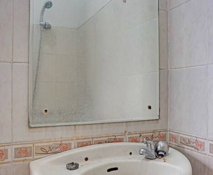 ホテル Oyo 91849 Karawaci Taman Permata 5