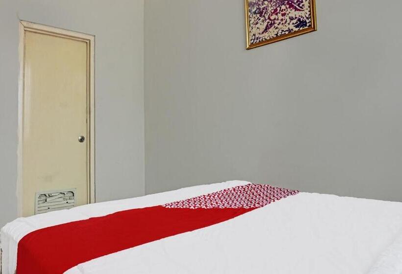 ホテル Oyo 91849 Karawaci Taman Permata 5