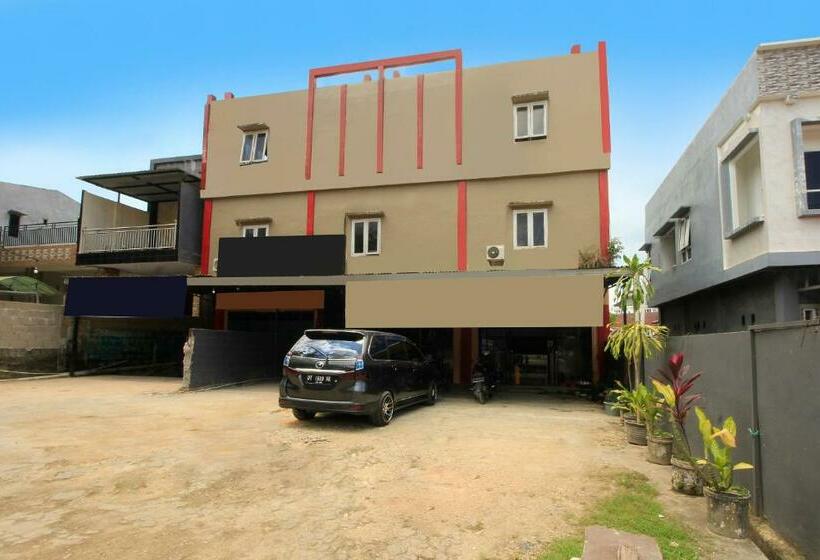 酒店 Oyo 91855 Big  Kendari