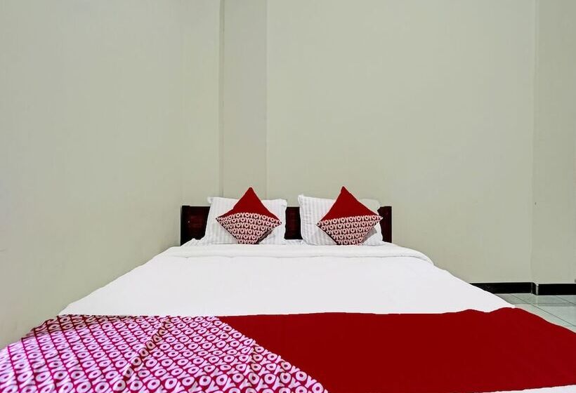 هتل Oyo 91872 Sweet 17 Kost