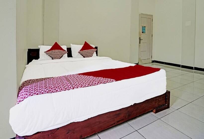 בית מלון כפרי Oyo 91872 Sweet 17 Kost