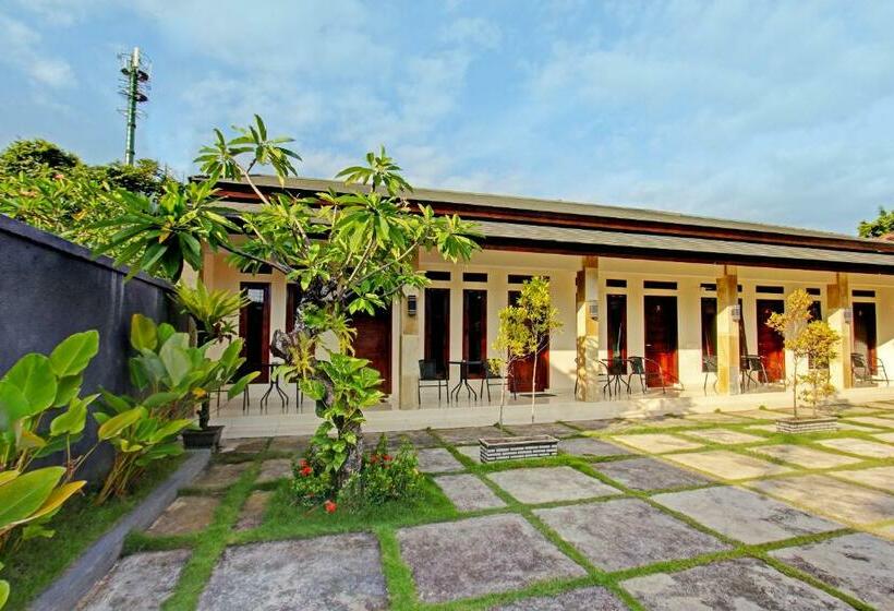 Отель Oyo 91881 Aratha Homestay