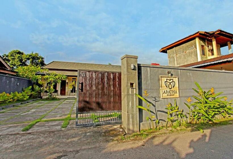 Отель Oyo 91881 Aratha Homestay