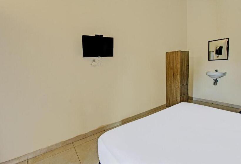 Отель Oyo 91881 Aratha Homestay