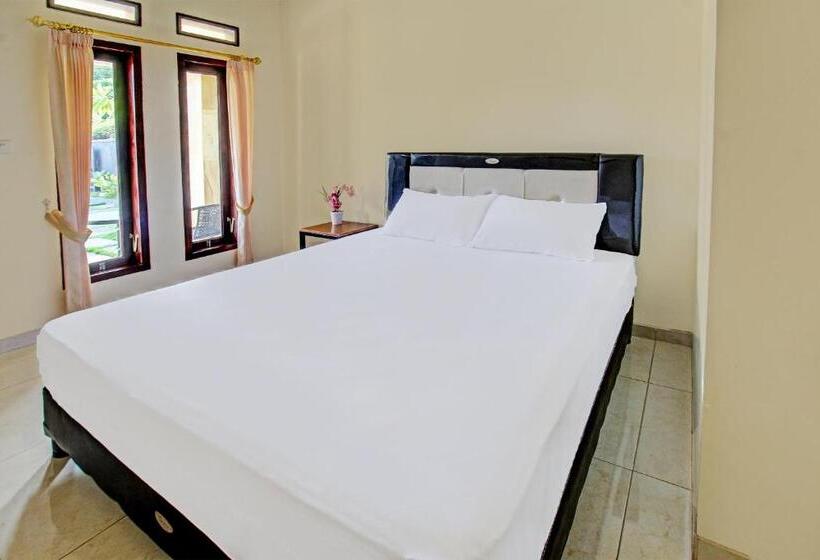 Отель Oyo 91881 Aratha Homestay