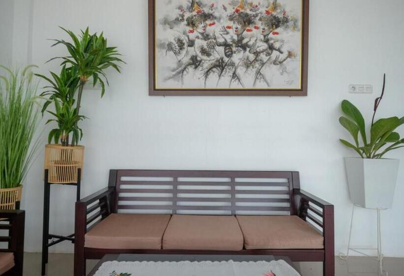 فندق Reddoorz Plus At Lovina Inn Tonrangeng River Side