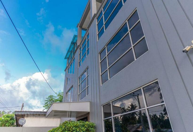 호텔 Rock Fort Beach Resort