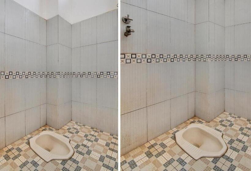 ホテル Spot On 91858 Raja Homestay Syariah