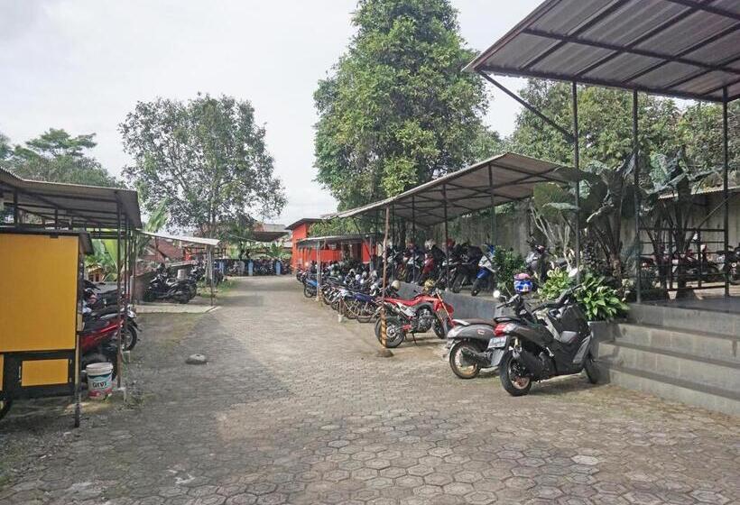 酒店 Spot On 91860 Amazon Homestay Syariah 2