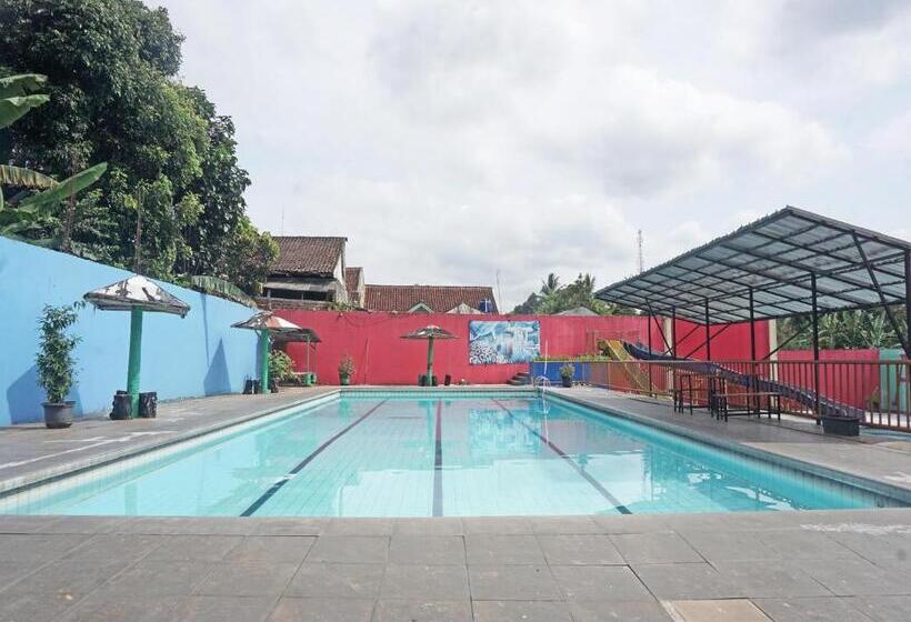 酒店 Spot On 91860 Amazon Homestay Syariah 2