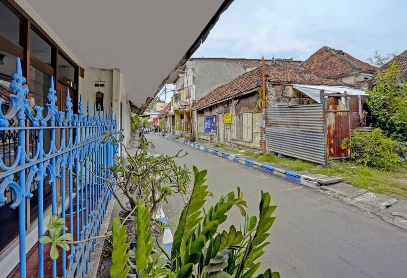 בית מלון כפרי Spot On 91865 Sidomulyo Kost Syariah