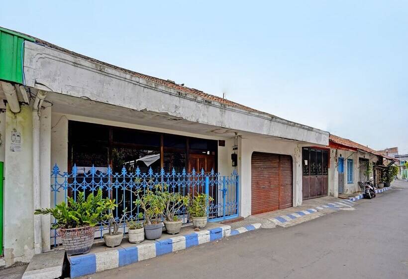 בית מלון כפרי Spot On 91865 Sidomulyo Kost Syariah