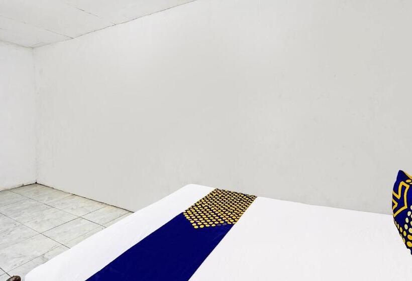 בית מלון כפרי Spot On 91865 Sidomulyo Kost Syariah