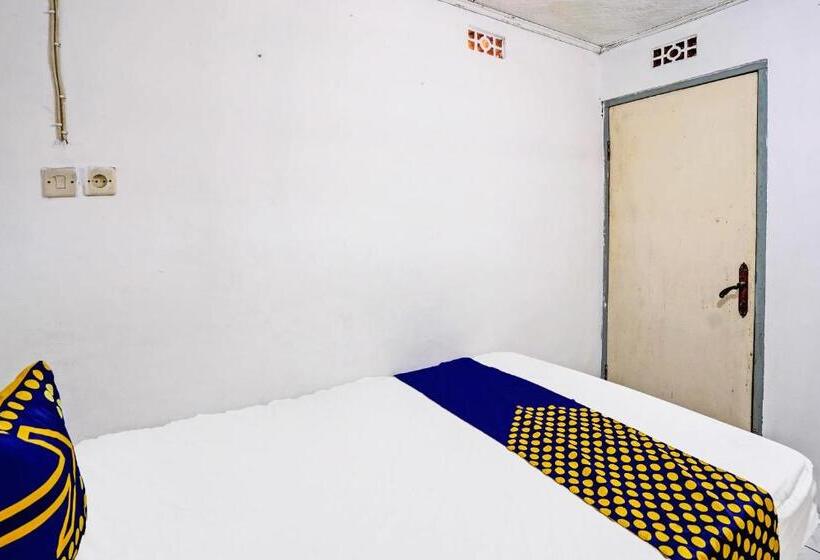 בית מלון כפרי Spot On 91865 Sidomulyo Kost Syariah