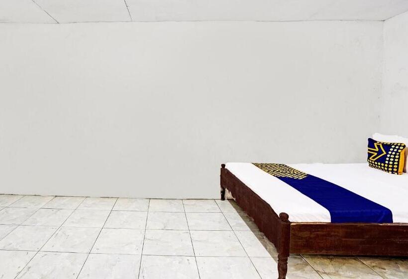 בית מלון כפרי Spot On 91865 Sidomulyo Kost Syariah