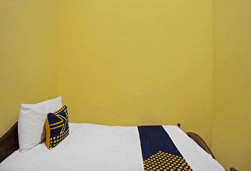 בית מלון כפרי Spot On 91869 Insan Mulia Kost Syariah