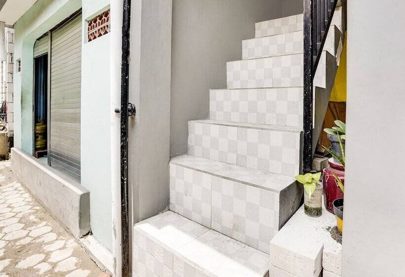 酒店 Spot On 91883 Kost 2 Putra Syariah