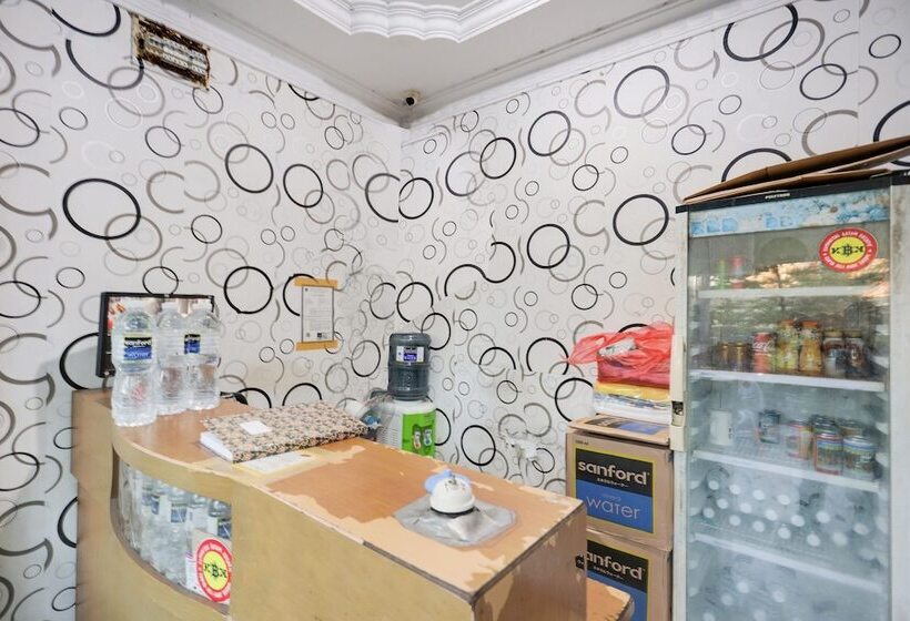 酒店 Spot On 91887 Penginapan Rindu