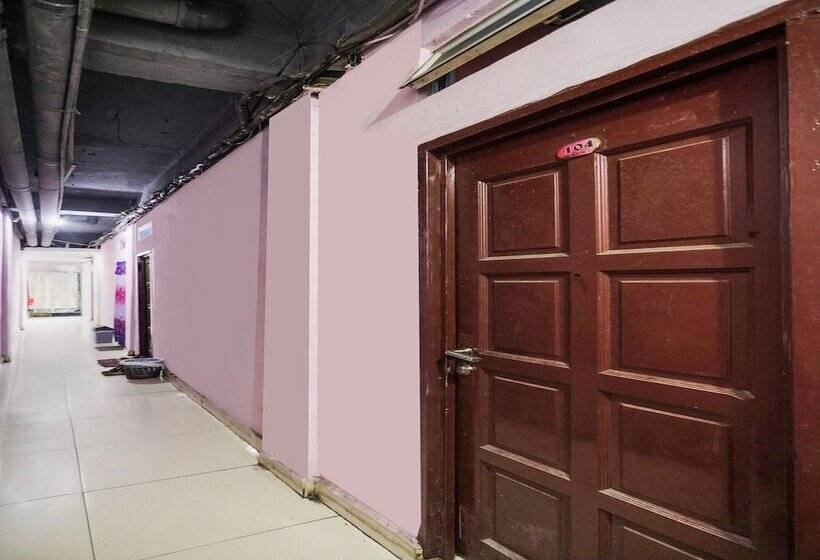 酒店 Spot On 91887 Penginapan Rindu