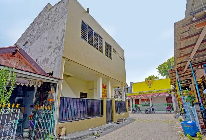 هتل Spot On 91891 B41m Residence Syariah