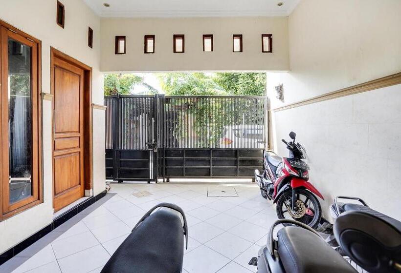 فندق Spot On 91893 Kost Jeje Syariah