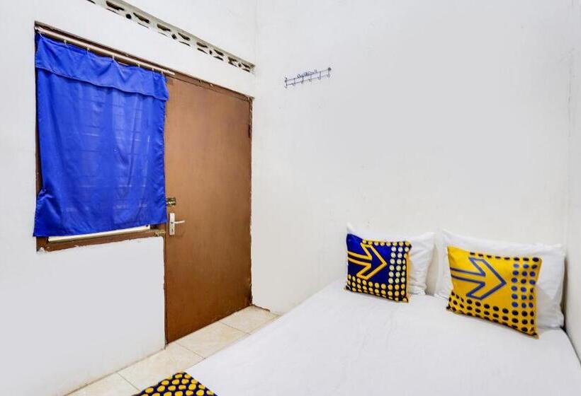 هتل Spot On 91893 Kost Jeje Syariah