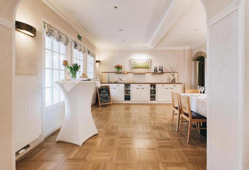 リゾートホテル Laasenhof