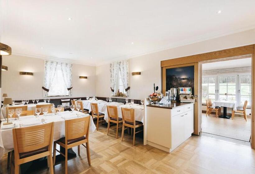 リゾートホテル Laasenhof