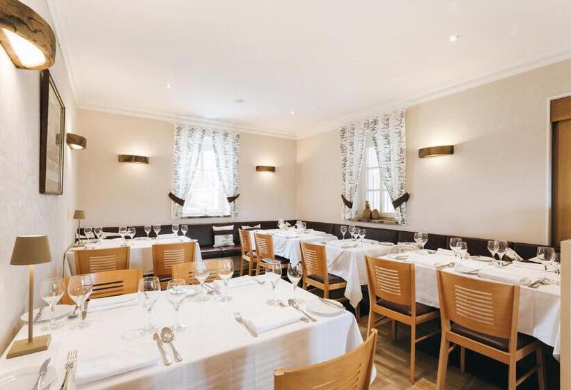 リゾートホテル Laasenhof