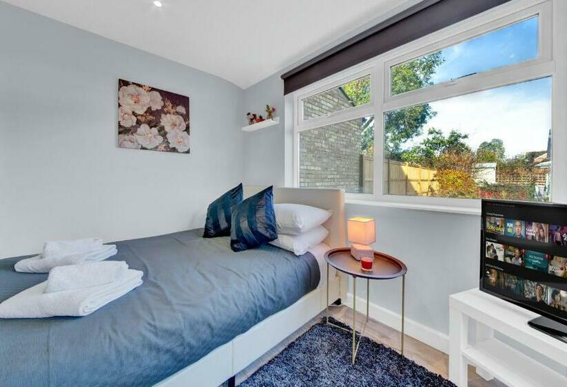 膳宿费 Private Luxury Suite Next To Heathrow Direct Train To Paddington 1