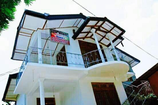 פנסיון Cool Breeze Guest Inn