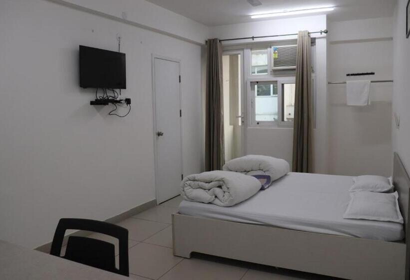 پانسیون Faculty House  Cosy Lounge Near Expo Mart